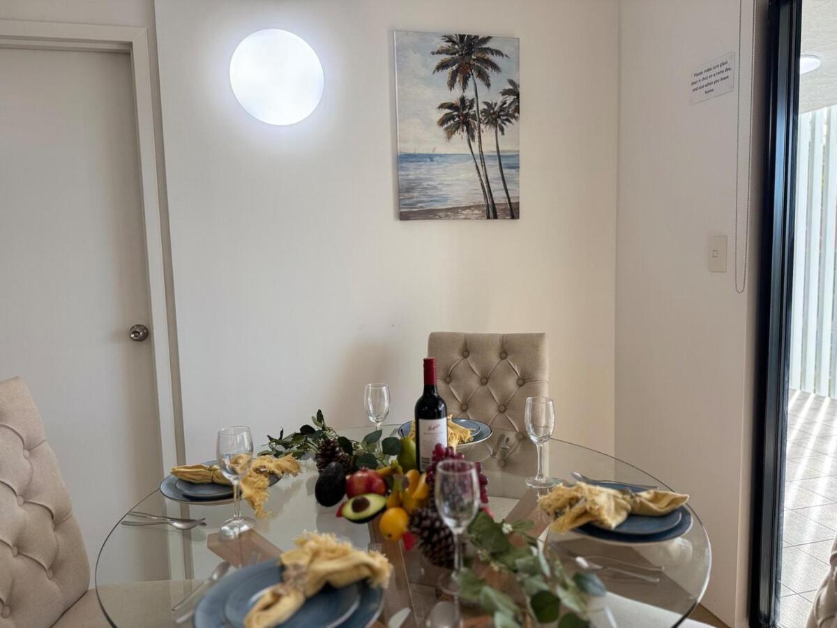 Prime Toowong 3br - Walk To Shops And Transport Apartment
